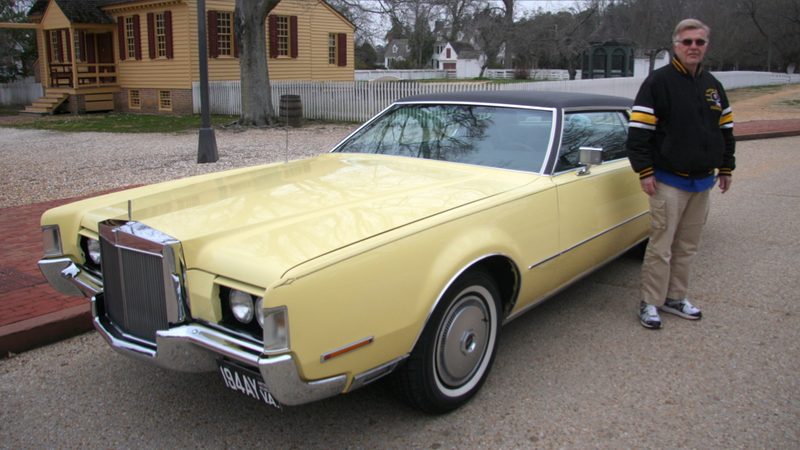 Illustration for article titled 1972 Lincoln Mark IV: The Jalopnik Classic Review